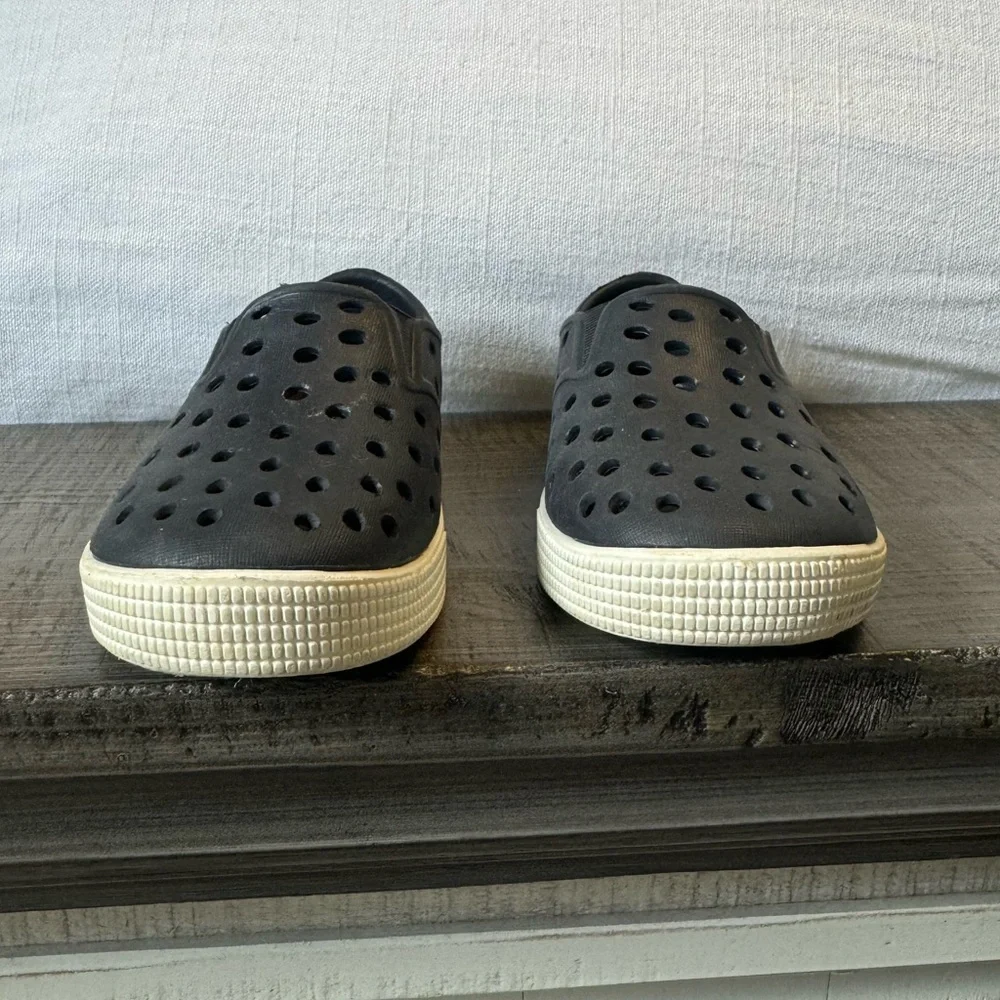Old Navy | Baby Navy Blue Sandal | Size 5